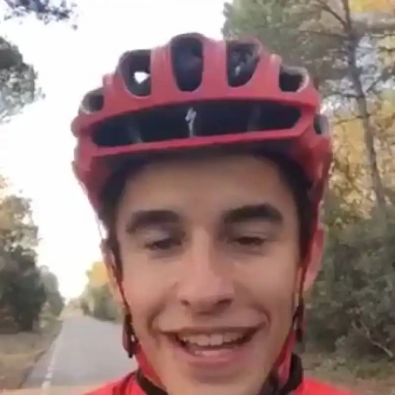 marc marquez su twitter in bici