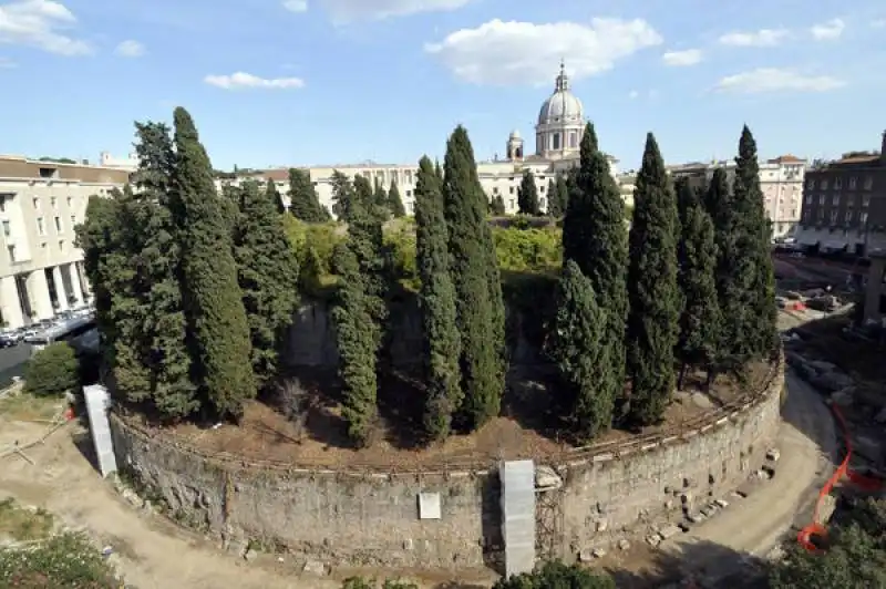 mausoleo  di  augusto  roma