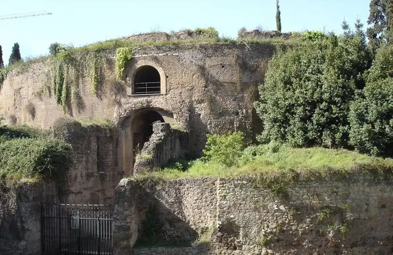 mausoleo  di augusto roma