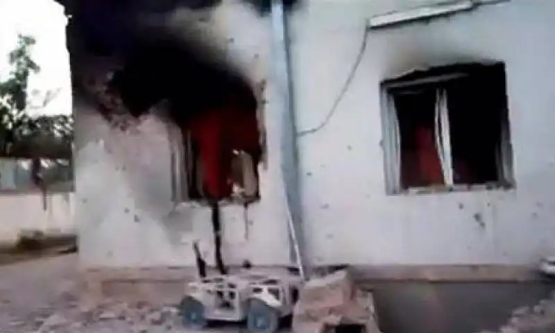 ospedale afghanistan bombardato 9