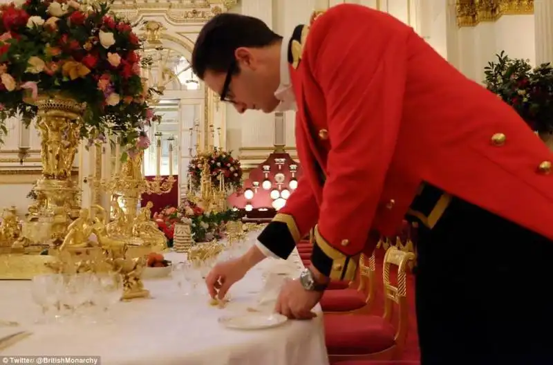 preparazione del banchetto per la visita di xi jinping