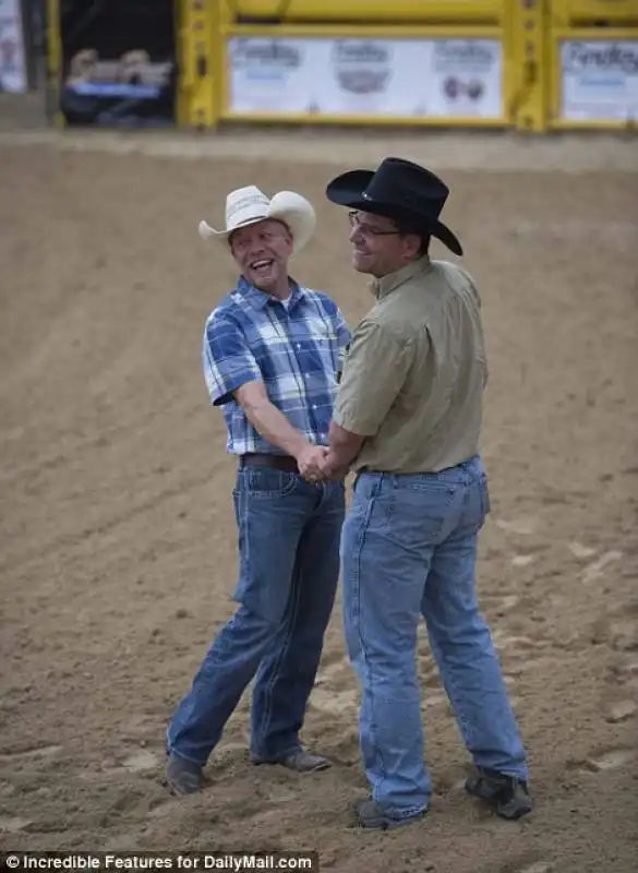 proposta matrimonio rodeo