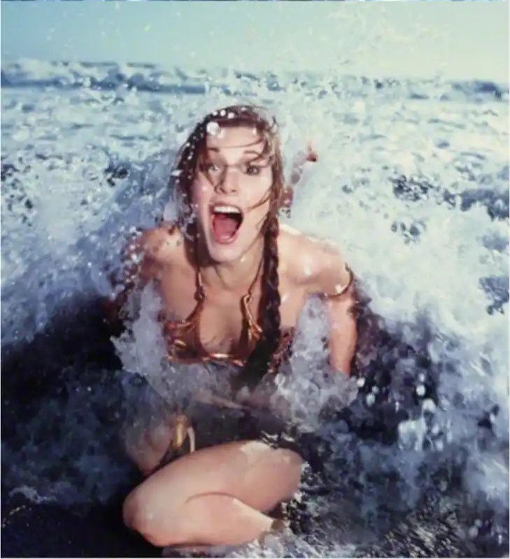 rolling stone magazine beach shoot 1983   3