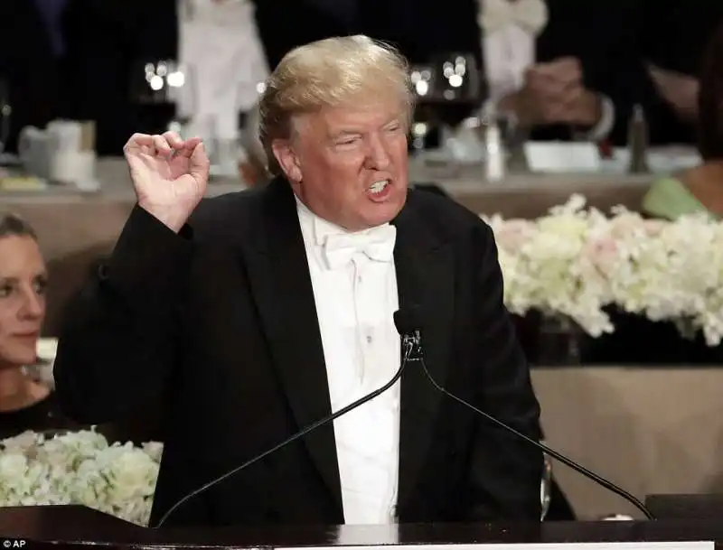 al smith dinner donald trump hillary clinton  16