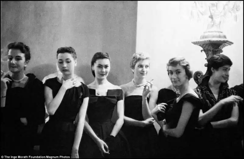 backstage dior 1954