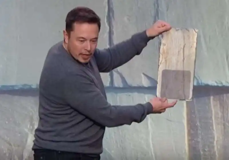 elon musk   tegole fotovoltaiche