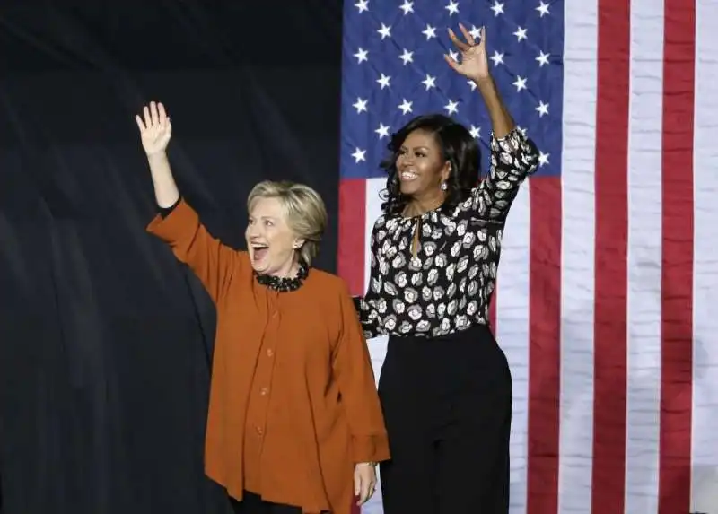 HILLARY CLINTON MICHELLE OBAMA