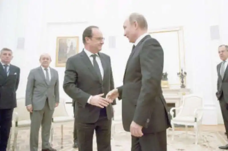 HOLLANDE E PUTIN