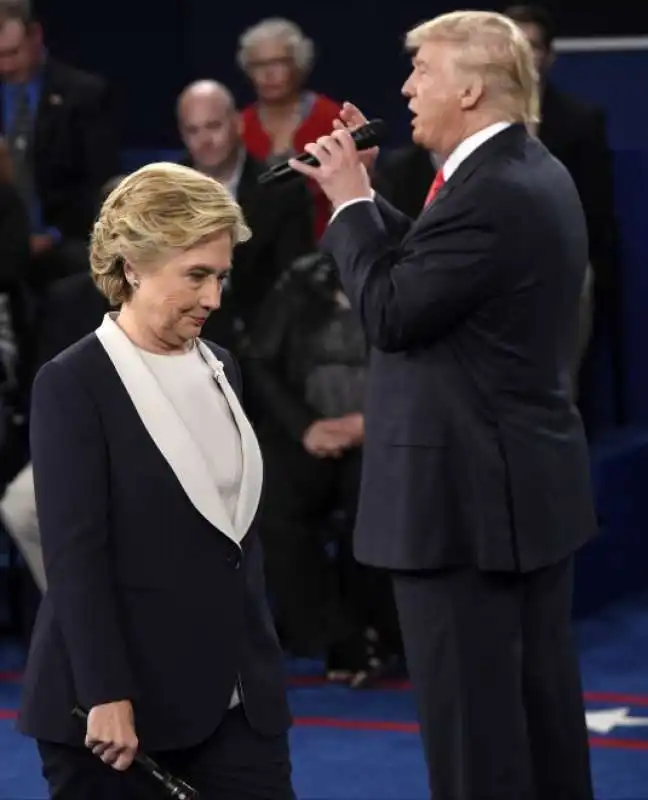 il secondo confronto tv tra trump e hillary clinton 6