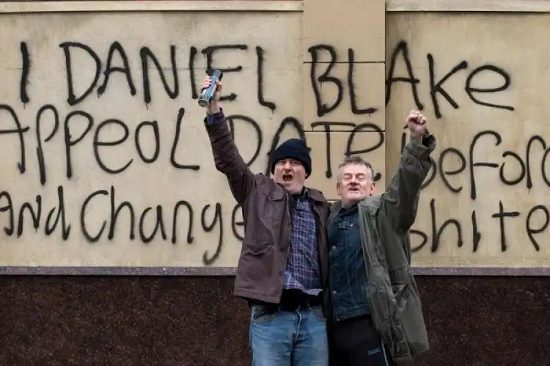 IO DANIEL BLAKE   