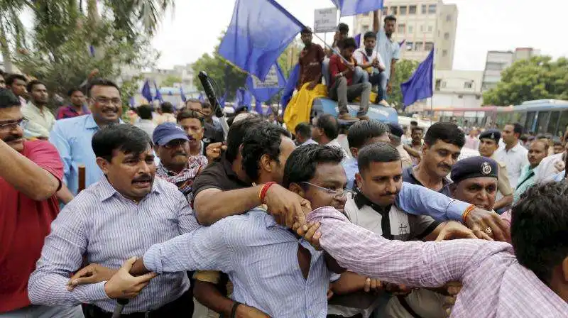 LA PROTESTA DEI PARIA DALIT IN INDIA   