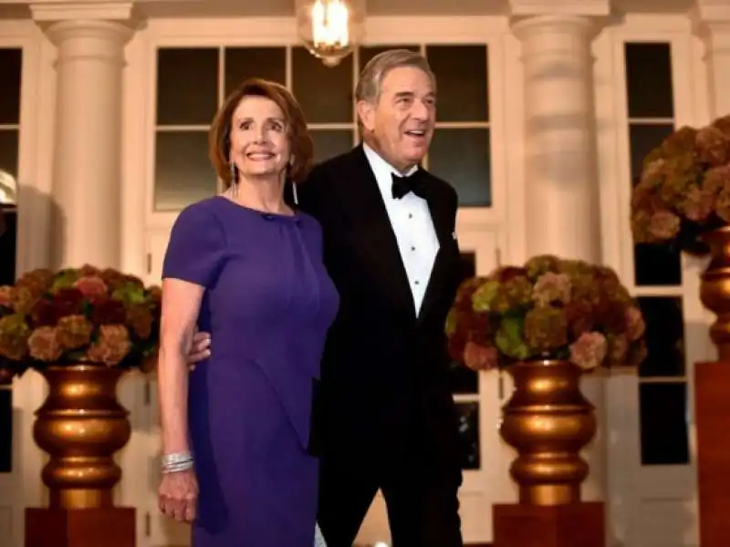 nancy pelosi con il marito