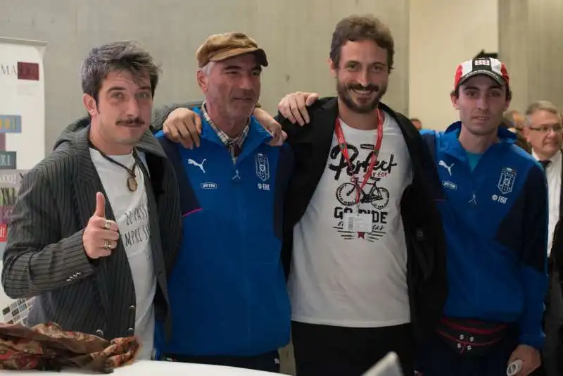 paolo ruffini volfango de biasi e 2 membri della squadra