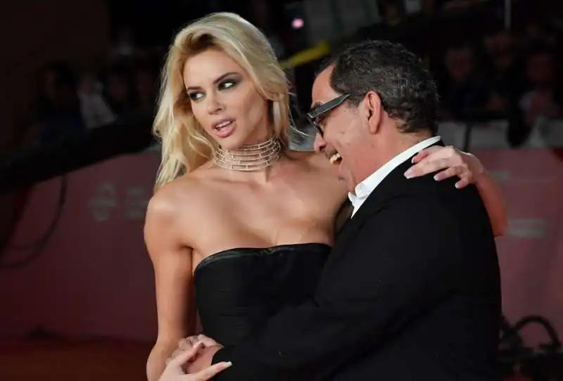 ria antoniou con guillermo mariotto (1)