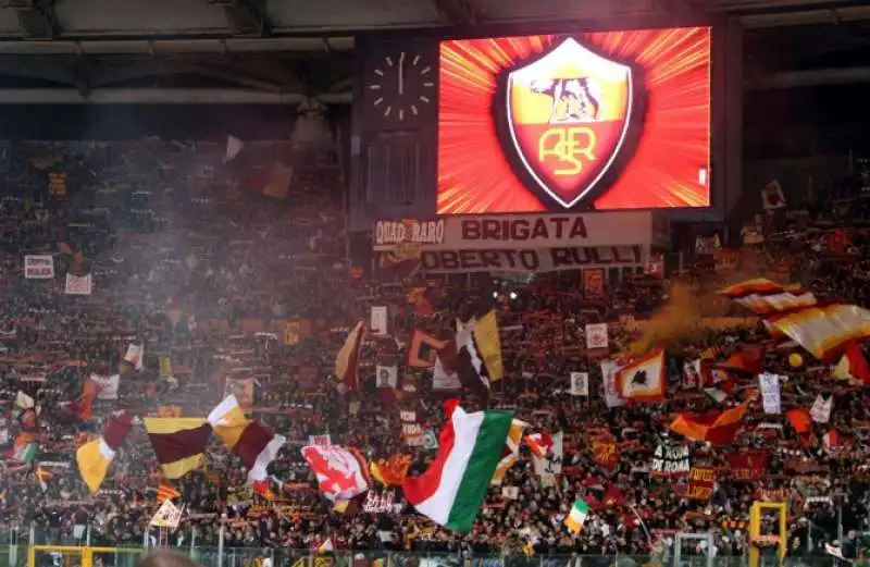 TIFOSI ROMA