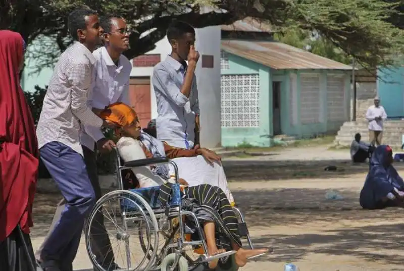 ATTENTATO A MOGADISCIO