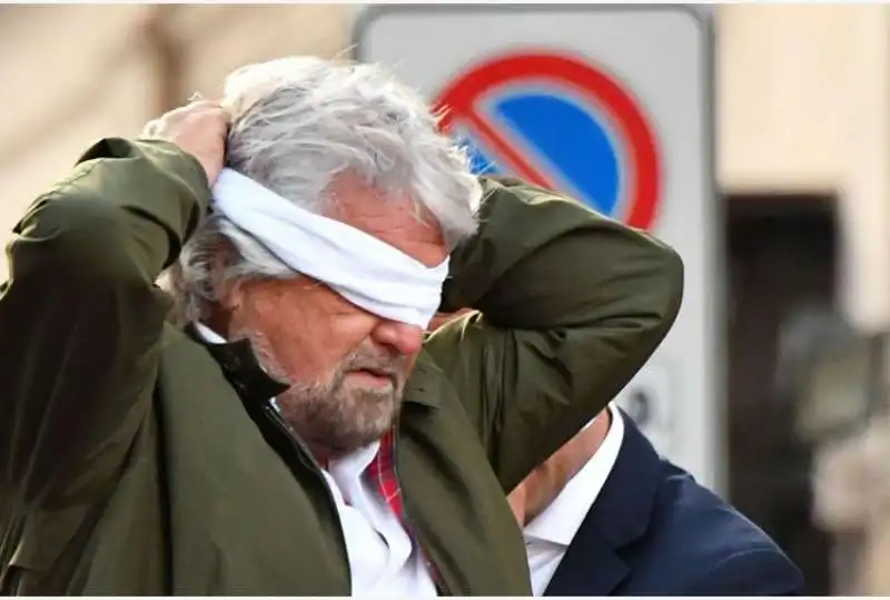 beppe grillo contro la legge elettorale