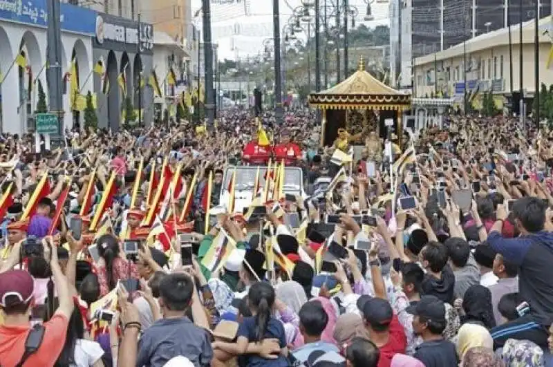 il carro d oro del sultano del brunei 4