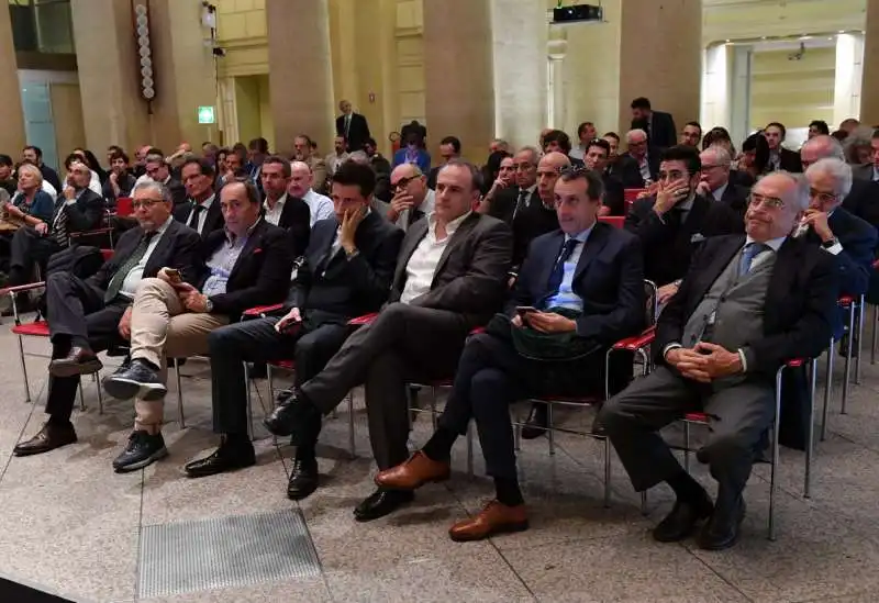 invitati al convegno (2)