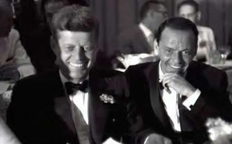 JF KENNEDY E FRANK SINATRA