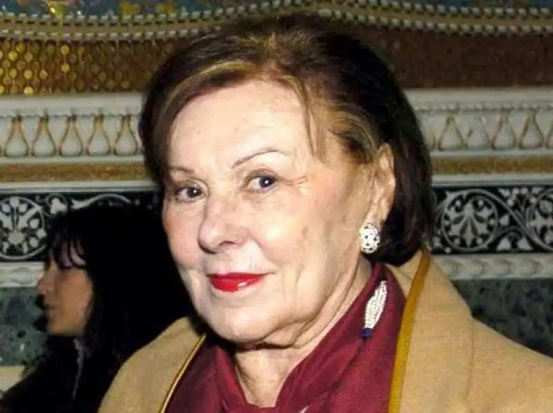 MARIA ANGIOLILLO