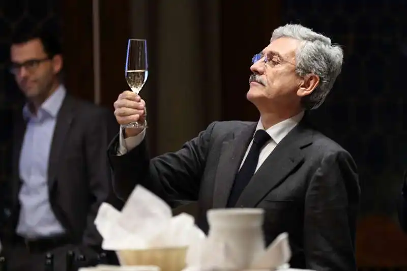 MASSIMO D ALEMA VINO 