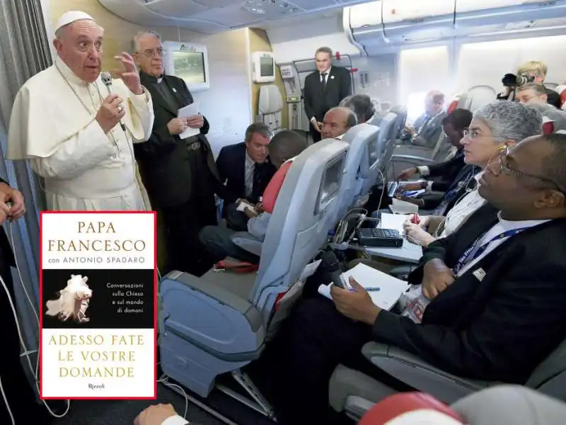 PAPA BERGOGLIO CON I GIORNALISTI