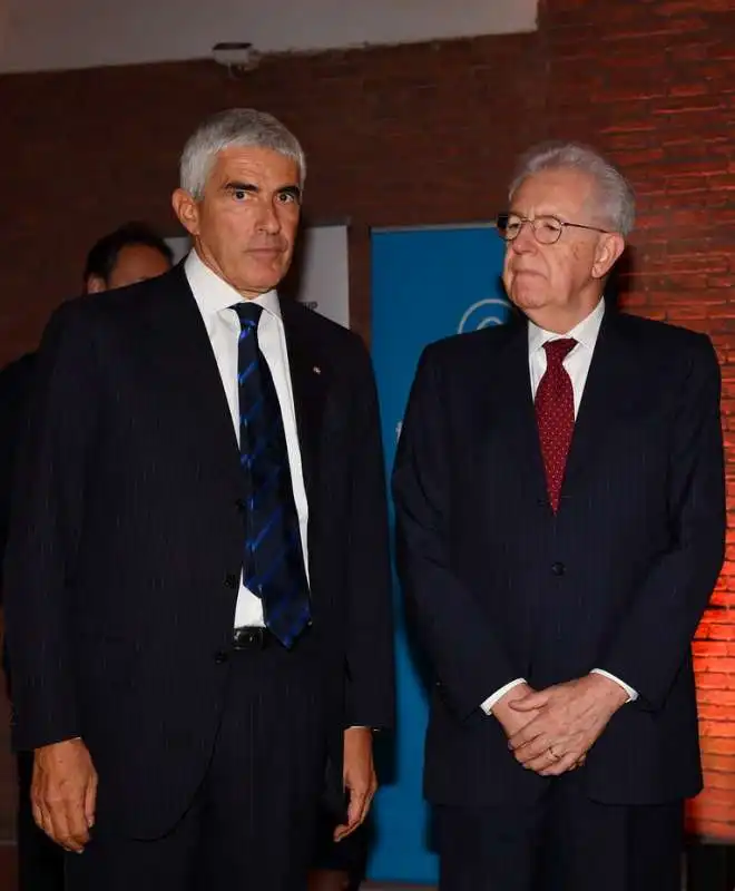 pier ferdinando casini  mario monti (1)