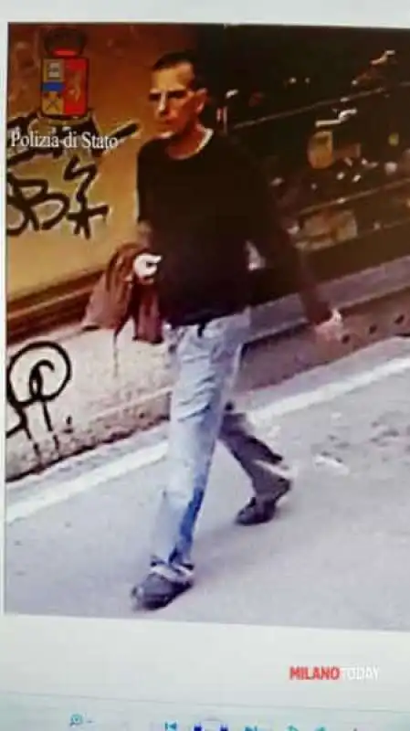 ricercato   violenza  sessuale   milano su bambina cinese