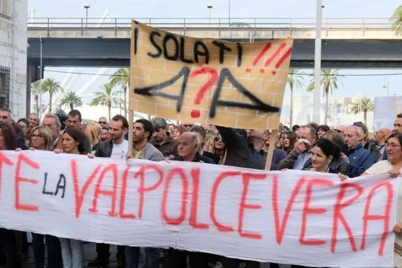 corteo degli sfollati della polcevera 12