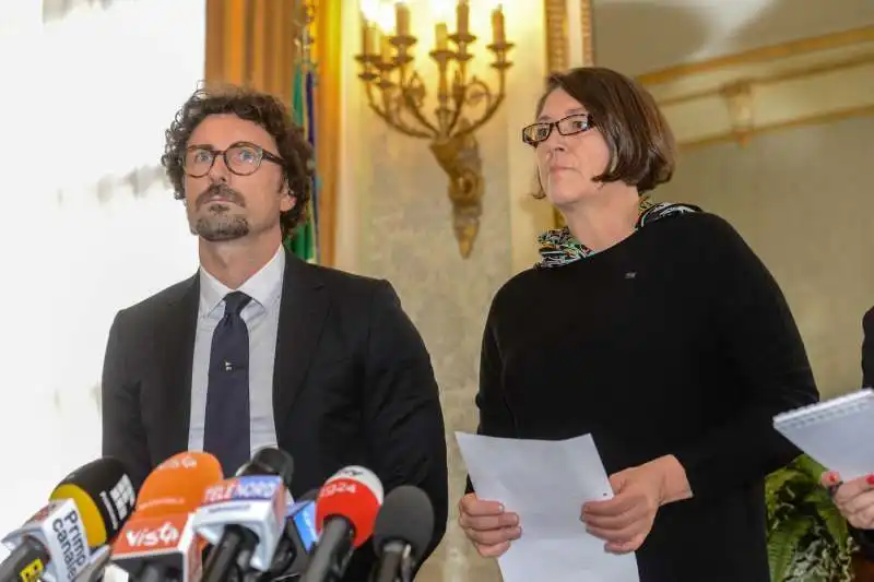 DANILO TONINELLI VIOLETA BULC