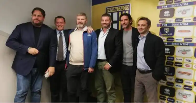 il vertice societario del Parma - Faggiano, Malmesi, Pizzarotti, Ferrari, Lucarelli e Carra