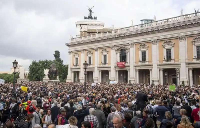 manifestazione roma dice basta 2