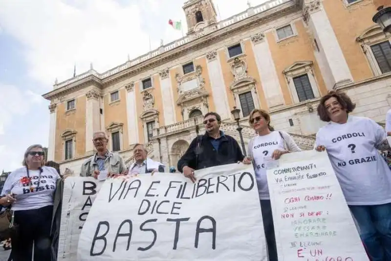 manifestazione roma dice basta 4