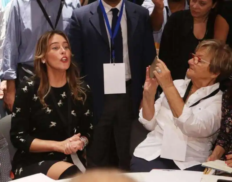 maria elena boschi leopolda