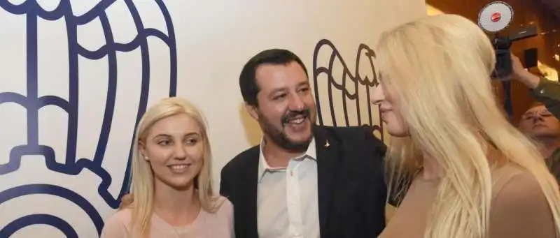 MATTEO  SALVINI  A MOSCA