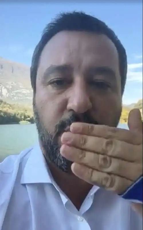 matteo salvini diretta facebook    