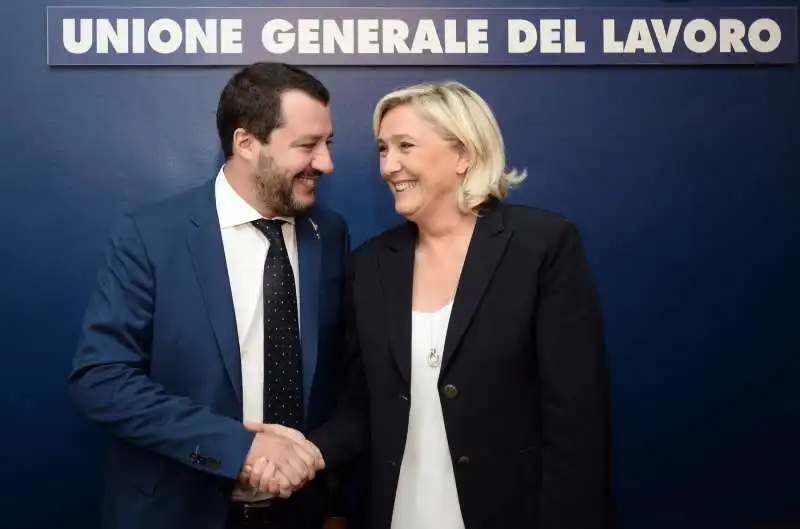 MATTEO SALVINI E MARINE LE PEN