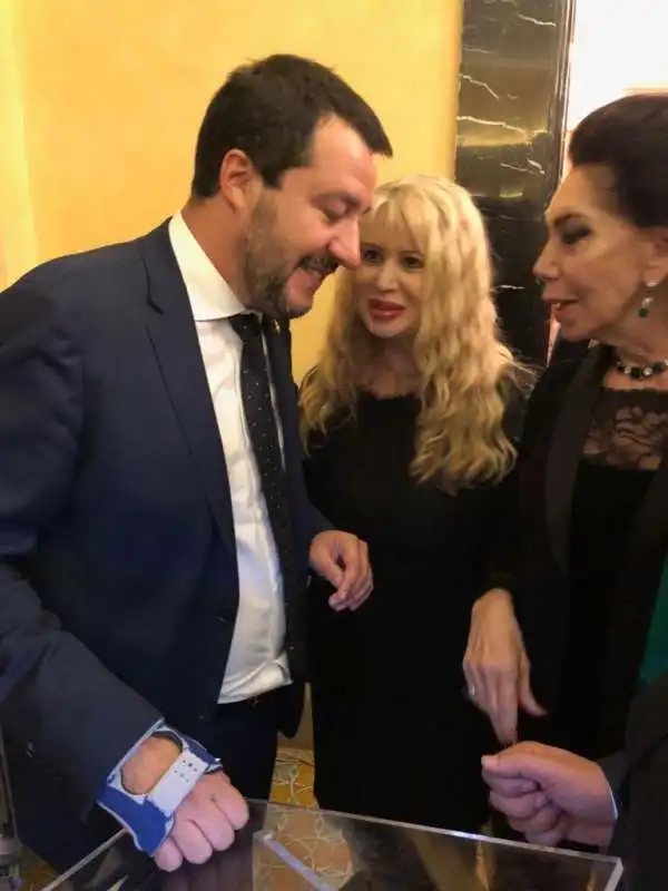 matteo salvini   valeria licastro   paola mainetti    