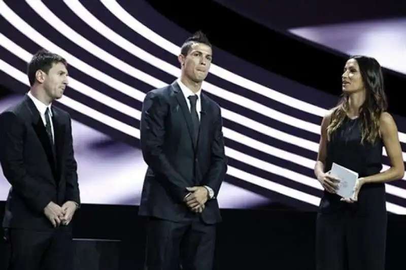 melanie winiger con cristiano ronaldo leo messi