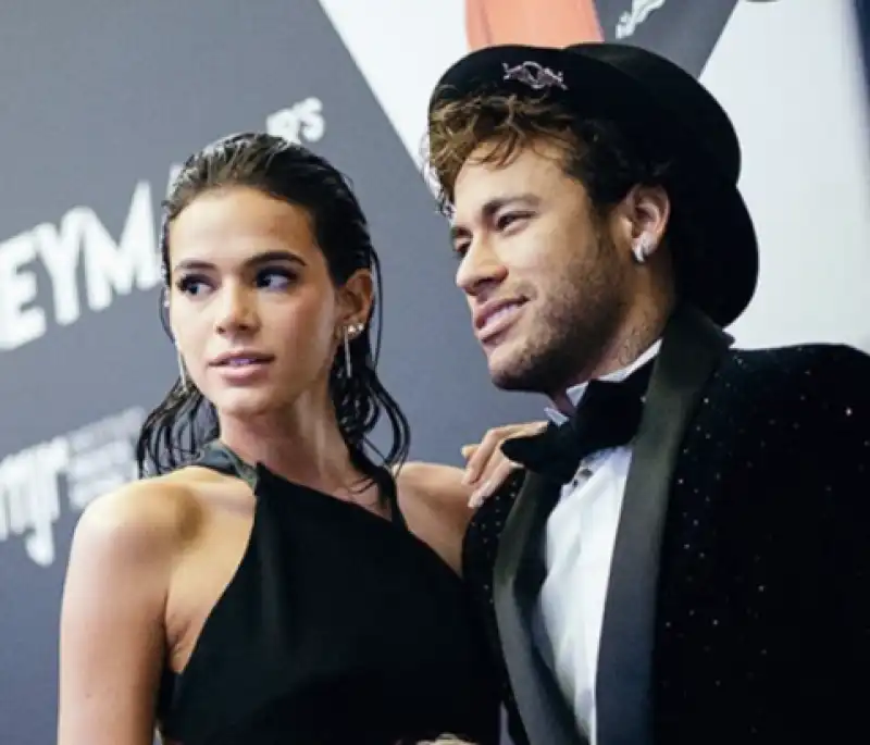 neymar Bruna Marquezine