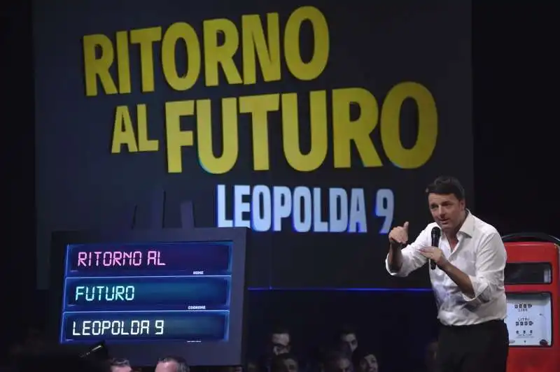 renzi alla leopolda 9          