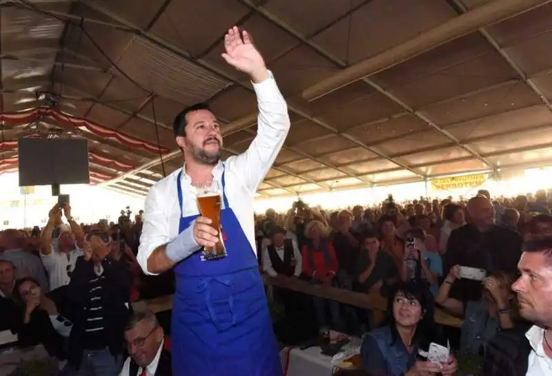 salvini alla festa di castelrotto in trentino alto adige 3