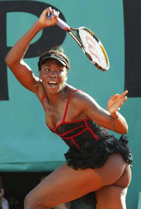 venus williams in tutina di pizzo nel 2010