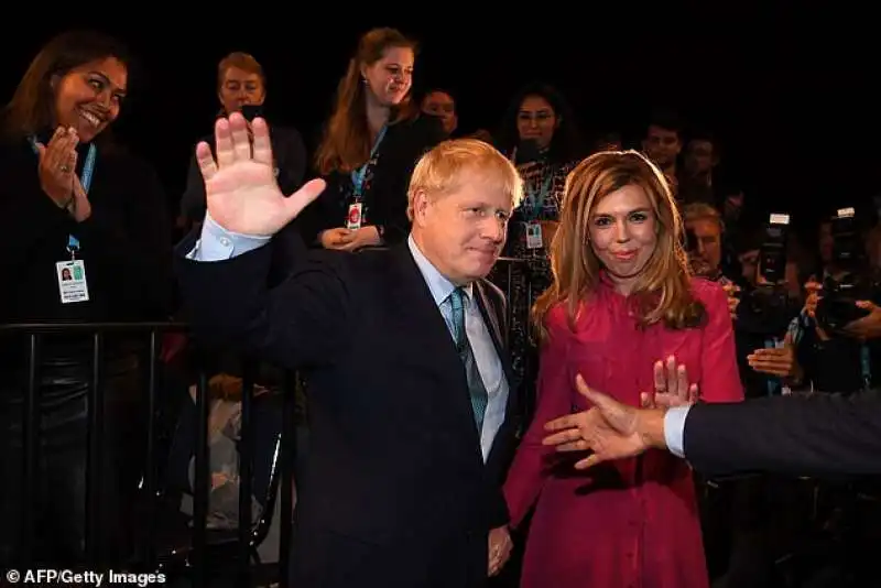 boris johnson e carrie symonds alla conferenza tory di ottobre 2019