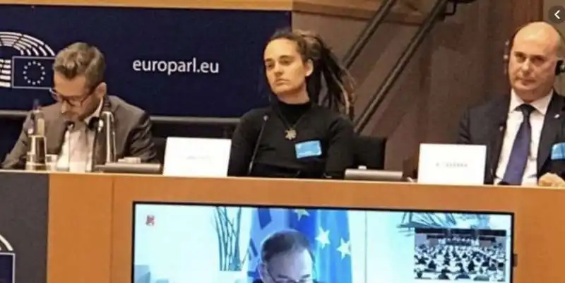 carola rackete all'europarlamento 3