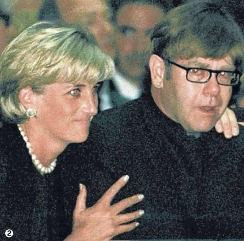 diana spencer e elton john ai funerali di gianni versace   1997