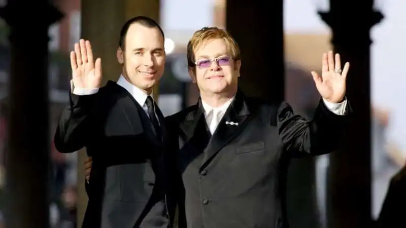 elton john e david furnish 3