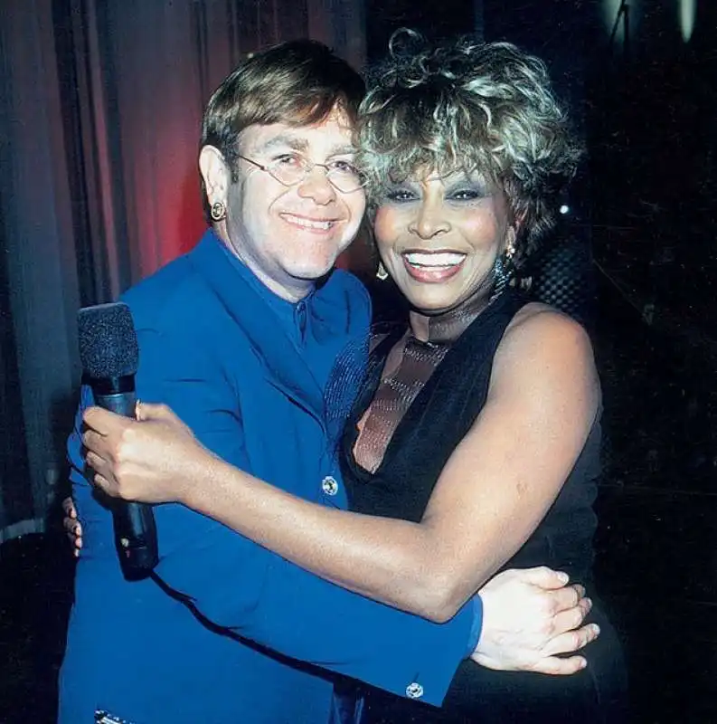 elton john e tina turner 4