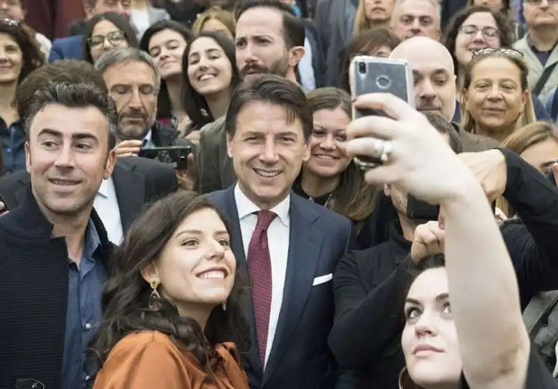 GIUSEPPE CONTE AD AVELLINO      